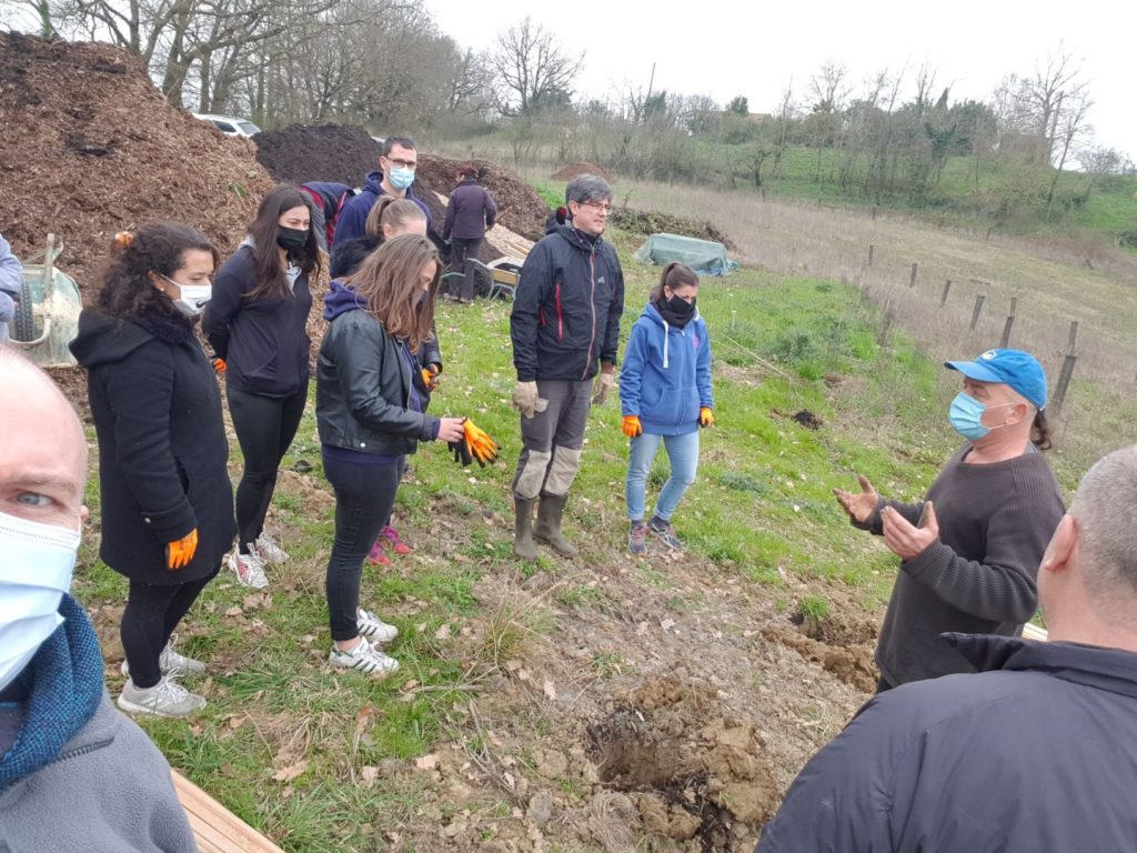 plantation d'arbres avec RTTA et les fous du bois